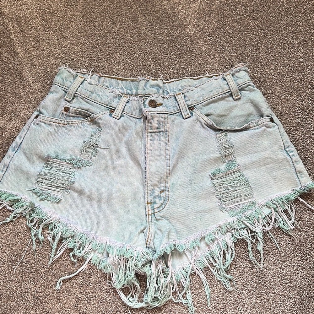 Levi’s denim shorts